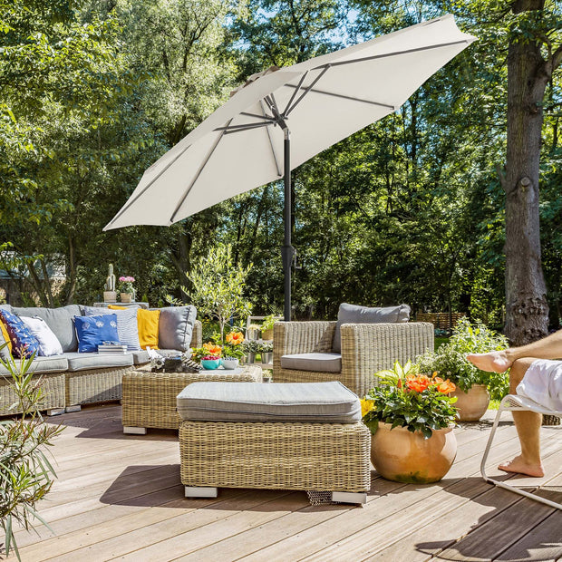 Garden Parasol Umbrella – Polyester – Grey – UPF 50+, Octagonal Canopy with Tilt and Crank Mechanism