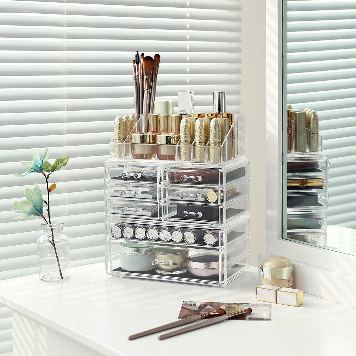 3 Piece Transparent Acrylic Cosmetic Organizer Set – Clear – Features 8 Drawers for Lipsticks and Jewelry