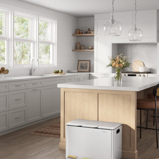 Triple Kitchen Bin – Steel – Cloud White – Colour-Coded Pedals for Waste Separation