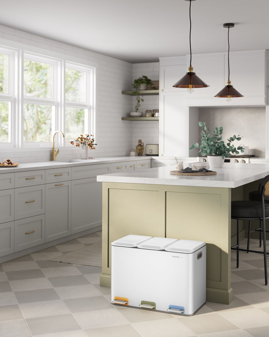 Triple Kitchen Bin – Steel – Cloud White – Colour-Coded Pedals for Waste Separation